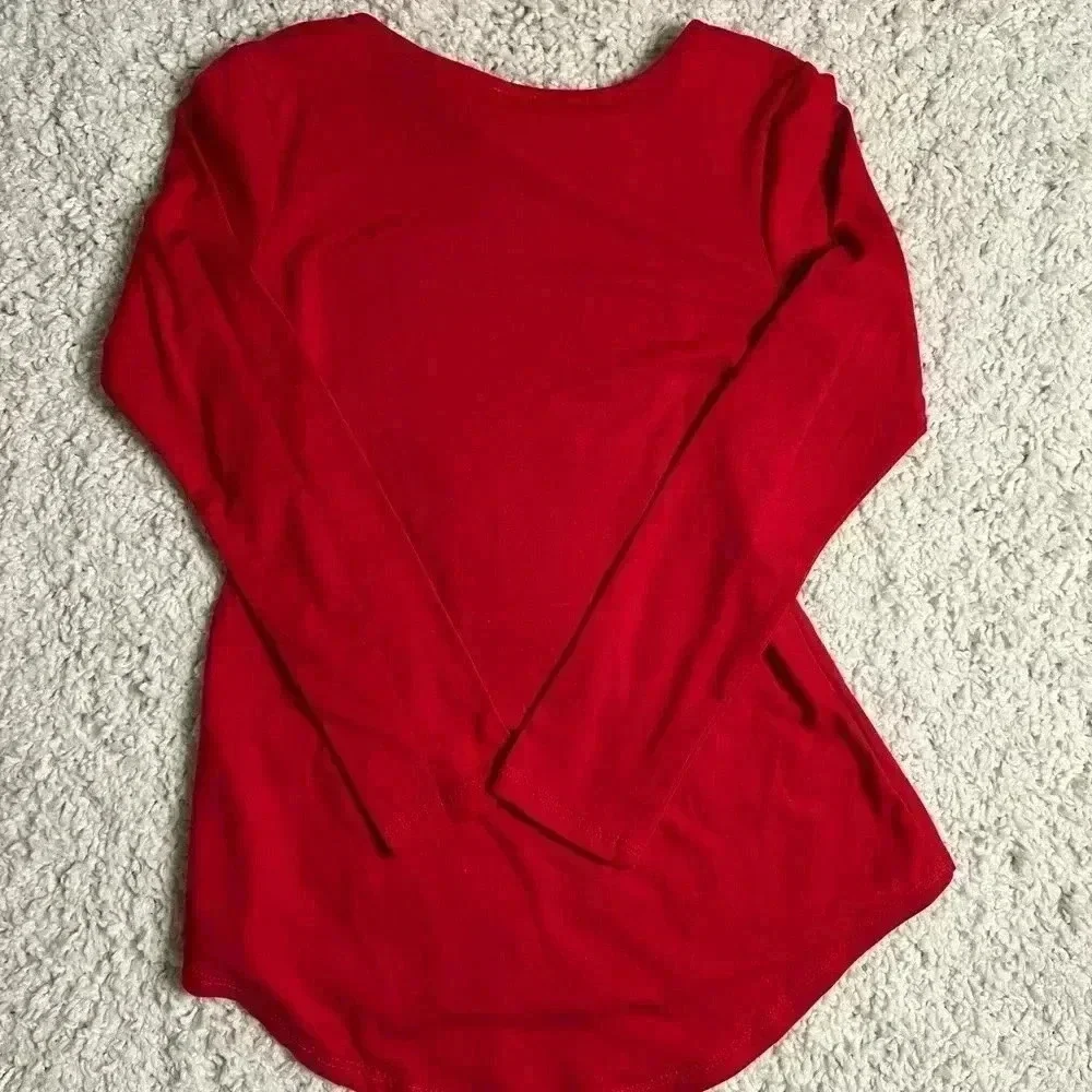 GIRLS SIZE 8 BEAUTIFUL RED CHRISTMAS TOO WITH GOLD SEQUENCE DEER HEAD GUC